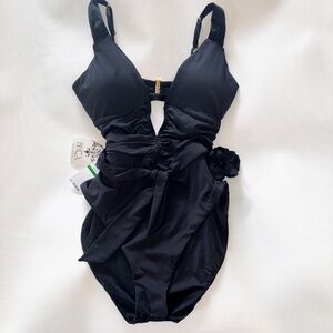 Becca Women's Garden Of Eden 3D Flower Trim Multifit One-Piece Swimsuit NEW